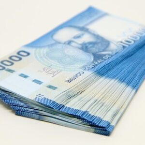chile pesos